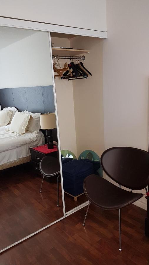 Toronto Luxury Accommodations - Qwest Luaran gambar