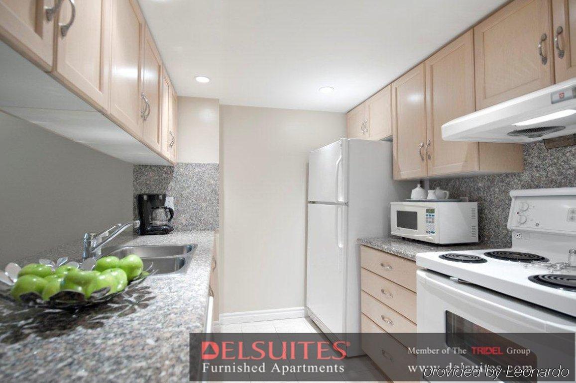 Toronto Luxury Accommodations - Qwest Luaran gambar