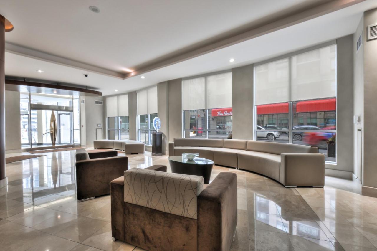 Toronto Luxury Accommodations - Qwest Luaran gambar